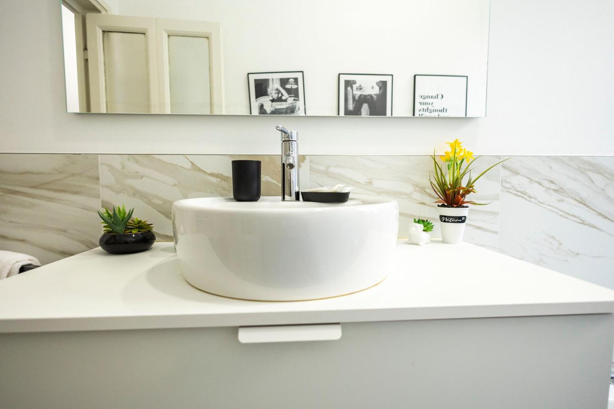 Macchi Charming Apartment By 101Flats Milan Luaran gambar